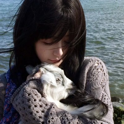 辣嬷俱乐部 海报